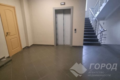 Продам 4-х кімнатну квартиру в новобудові, Центр, Площадь Конституции метро (Советская), Код: 817033/1