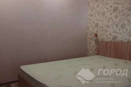 Сдам 1-кімнатну квартиру, Гагарина проспект, Защитников Украины метро (Площадь Восстания), Код: 817054/1