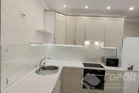 Сдам 1-кімнатну квартиру в новобудові, Центральный рынок, Код: 817075/1