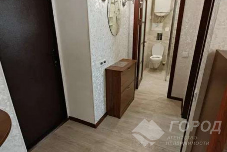Сдам 1-кімнатну квартиру в новобудові, Центральный рынок, Код: 817075/1