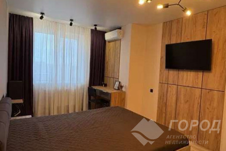 Продам 1-кімнатну квартиру в новобудові, ХТЗ, ХТЗ метро, Код: 817093/1