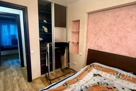 Продам 3-х кімнатну квартиру, Новые дома, Маршала Жукова метро (Дворец спорта), Код: 817129/1