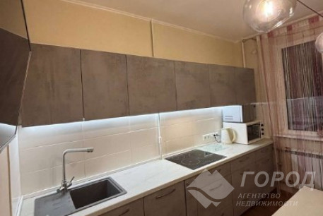 Сдам 2-х кімнатну квартиру, Рогань, Код: 817154/1