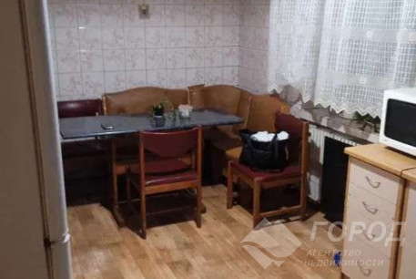 Продам 3-х кімнатну квартиру, Дергачевский р-н, Берминводы, Код: 817160/1